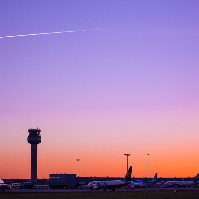 east midlands airport skyline