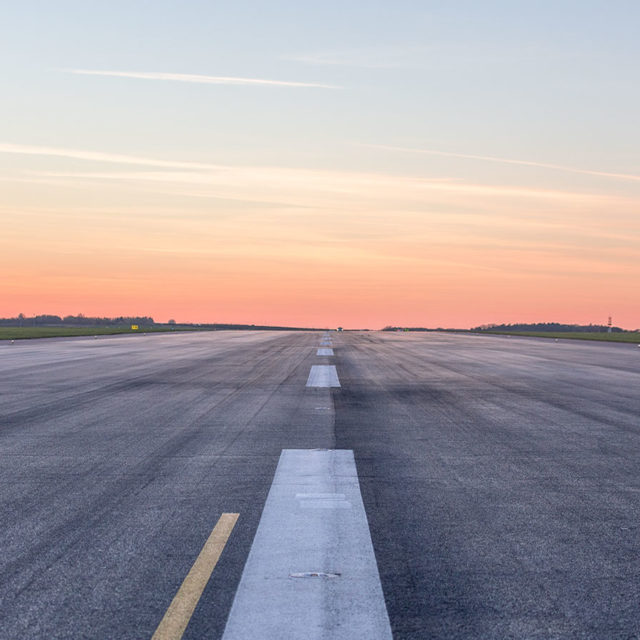 east midlands airport new runway